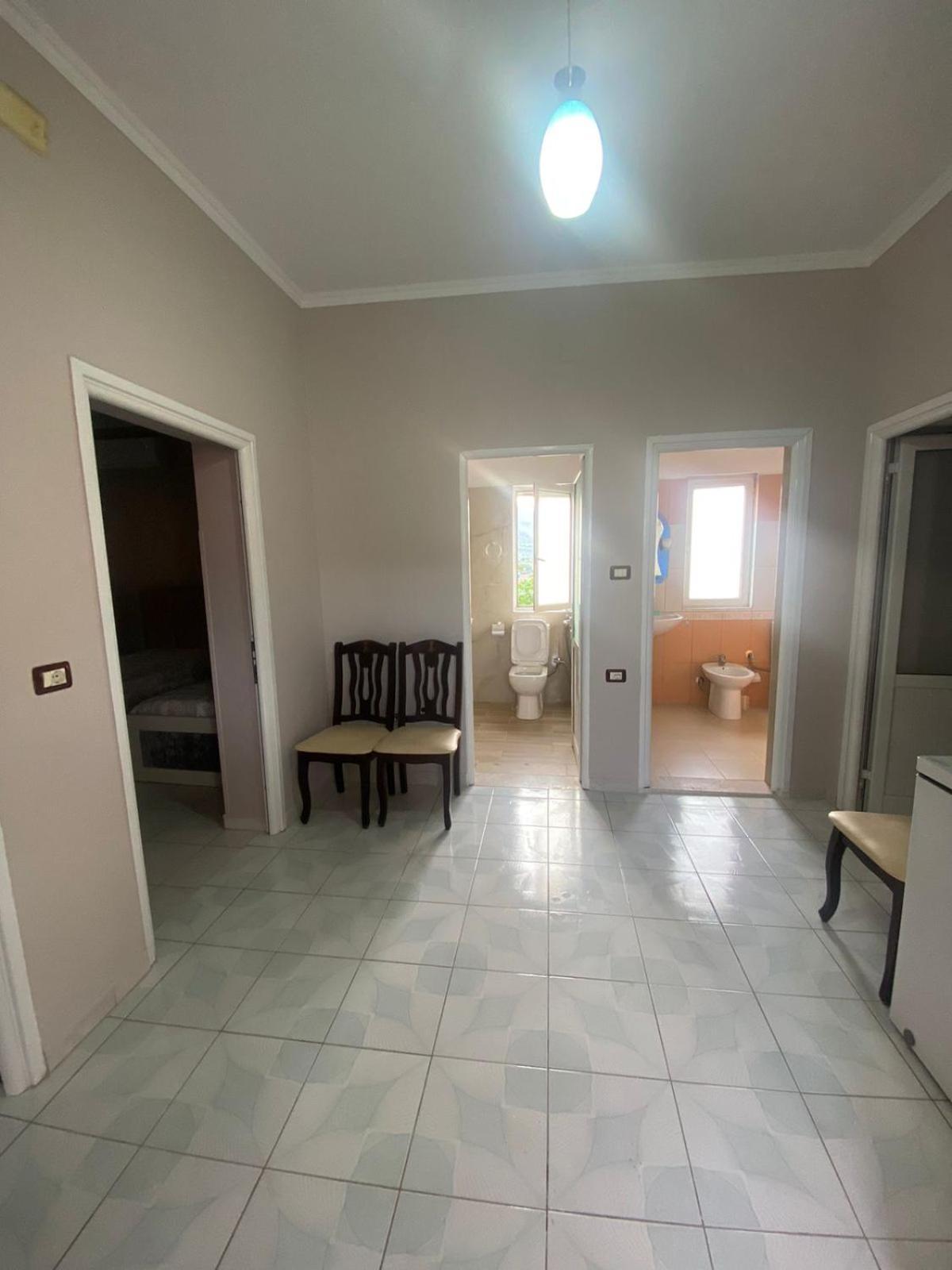 Besim Apartament *